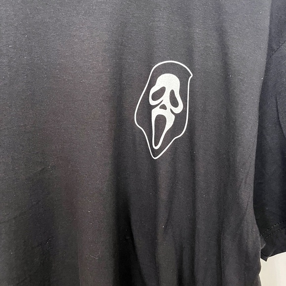 NWOT Ghost Face Late Night Talking Phone Line T-Shirt Men’s Unisex Large - Picture 4 of 8